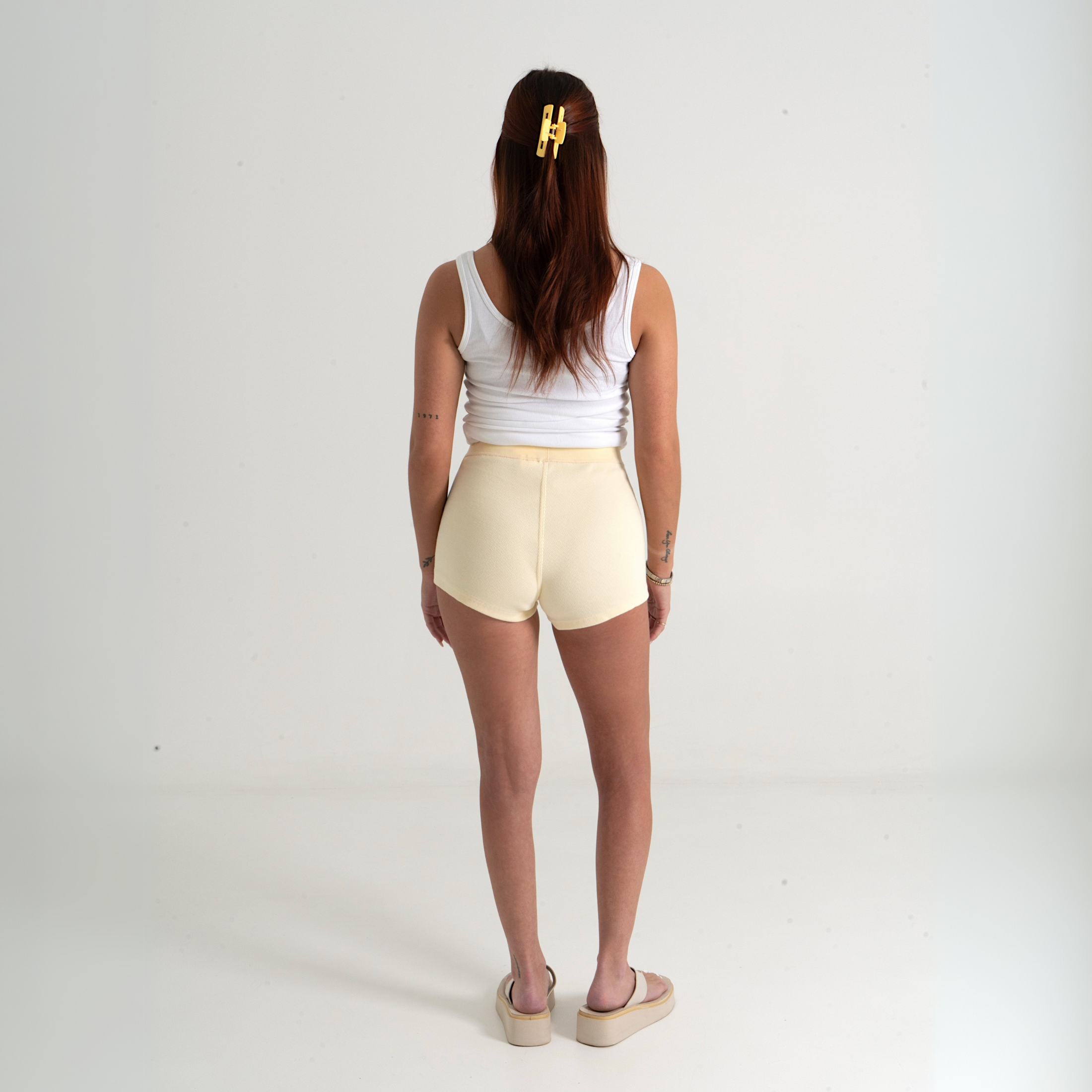 HBH Mini Short Butter